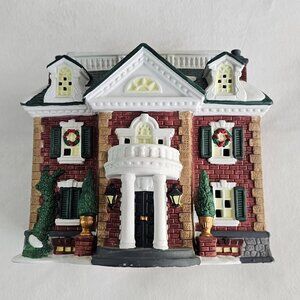 Vintage Dickens Collectables "Classic House"